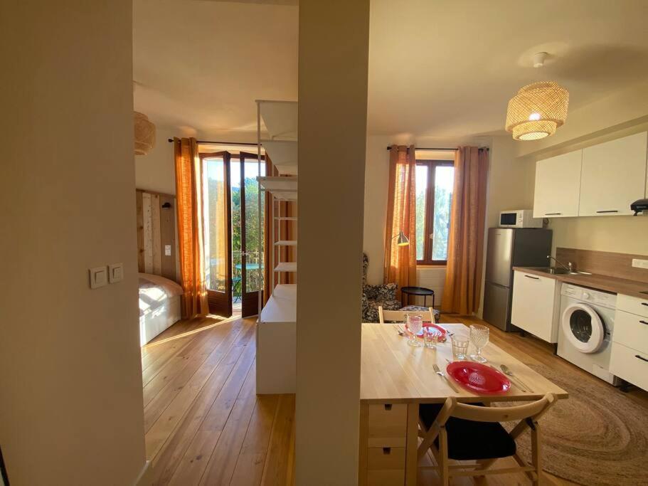 T2 Cocon Avec Balcon Et Parking Apartment La Roche-sur-Foron Exterior foto